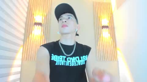 lian_cameron online show from 02.02.26