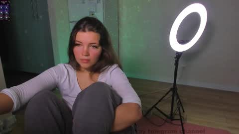 liana_8 online show from 02.23.26