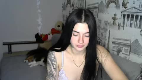 Snapshot of liana_diva chatting on 12.23.24 liana_diva online show from 12.23.24