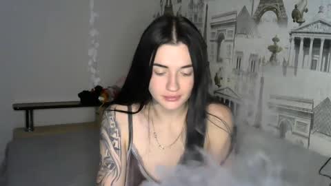 Snapshot of liana_diva chatting on 12.27.24 liana_diva online show from 12.27.24