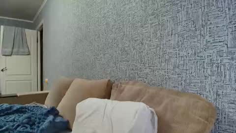 liana_diva online show from 05.05.26