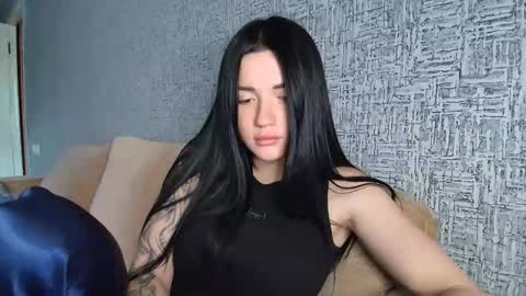 Snapshot of liana_diva chatting on 05.18.26 liana_diva online show from 05.18.26