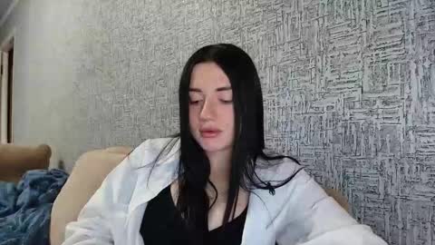 Snapshot of liana_diva chatting on 06.03.26 liana_diva online show from 06.03.26