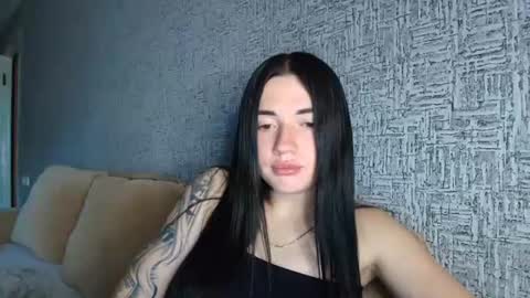 Snapshot of liana_diva chatting on 06.17.26 liana_diva online show from 06.17.26