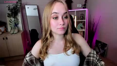 Liana online show from 06.09.26