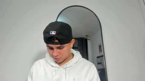 lianfox_ online show from 06.14.26
