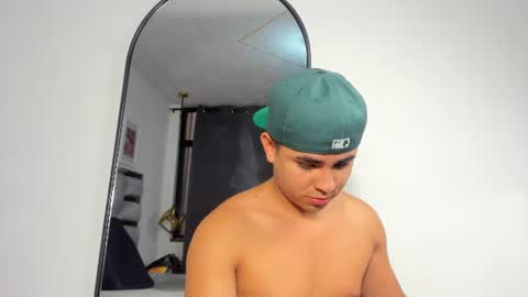 Snapshot of lianfox_ chatting on 07.06.26 lianfox_ online show from 07.06.26