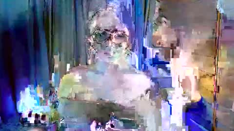 CALL ME LIANNA online show from 02.18.26