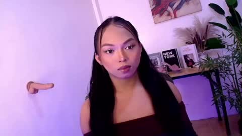 CALL ME LIANNA online show from 07.08.26
