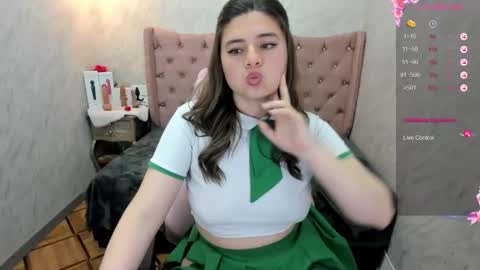 Snapshot of lianngrace chatting on 02.27.25 Grace online show from 02.27.25