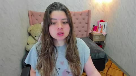 Snapshot of lianngrace chatting on 06.11.26 Grace online show from 06.11.26