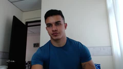 Snapshot of lianstonne chatting on 04.08.26 Liamstonne online show from 04.08.26
