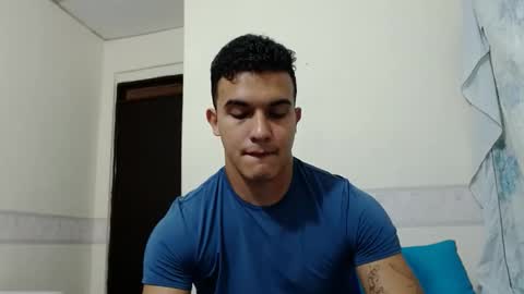 Snapshot of lianstonne chatting on 04.15.26 Liamstonne online show from 04.15.26