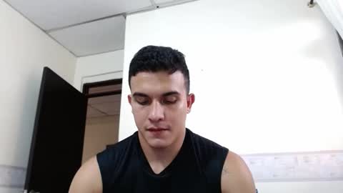Snapshot of lianstonne chatting on 04.15.26 Liamstonne online show from 04.15.26