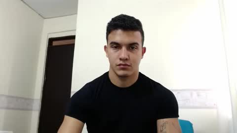 Snapshot of lianstonne chatting on 04.17.26 Liamstonne online show from 04.17.26