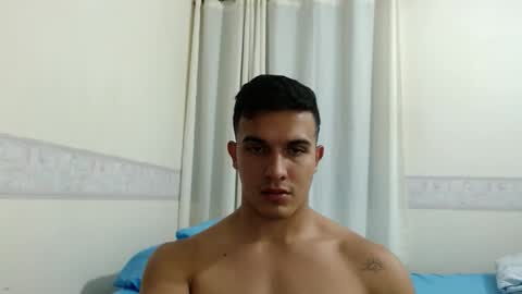 Snapshot of lianstonne chatting on 04.21.26 Liamstonne online show from 04.21.26