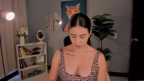 Lia online show from 01.13.26