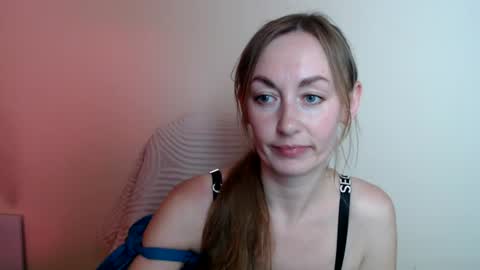 Lia online show from 06.28.26