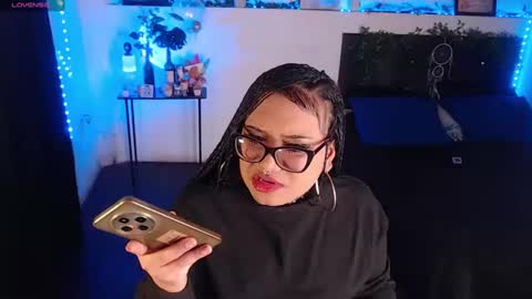 Snapshot of liascarlett chatting on 10.23.25 LiaScarlett online show from 10.23.25