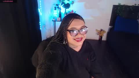 Snapshot of liascarlett chatting on 10.24.25 LiaScarlett online show from 10.24.25