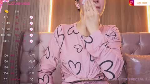 Snapshot of liat_hoz chatting on 02.10.26 Dani online show from 02.10.26