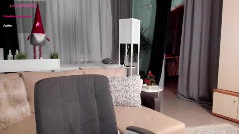 Snapshot of libby_nora chatting on 01.03.25 Libby online show from 01.03.25