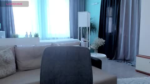 Snapshot of libby_nora chatting on 02.11.25 Libby online show from 02.11.25