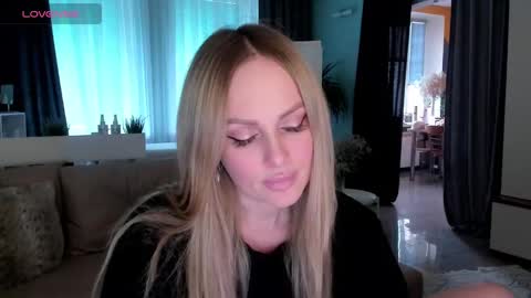 Snapshot of libby_nora chatting on 02.24.25 Libby online show from 02.24.25