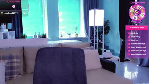 Snapshot of libby_nora chatting on 09.12.25 Libby online show from 09.12.25