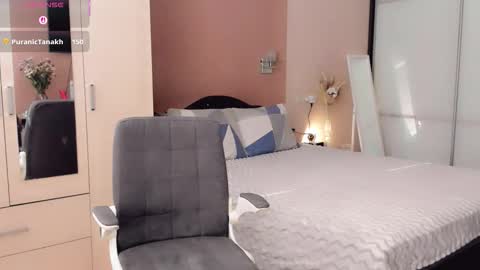 Snapshot of libby_nora chatting on 02.14.26 Libby online show from 02.14.26