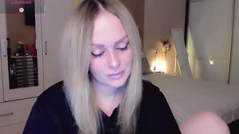 Snapshot of libby_nora chatting on 03.05.26 Libby online show from 03.05.26