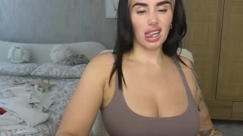 Libby online show from 10.21.25