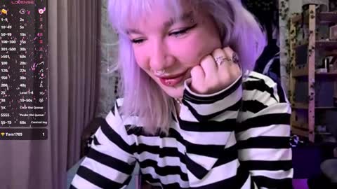 Lola online show from 10.10.25
