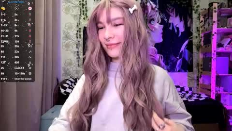 Lola online show from 10.14.25