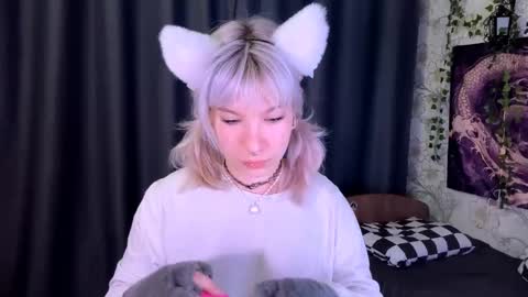 Lola online show from 10.19.25