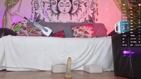 Snapshot of liberty_cb chatting on 12.18.25 liberty_cb online show from 12.18.25