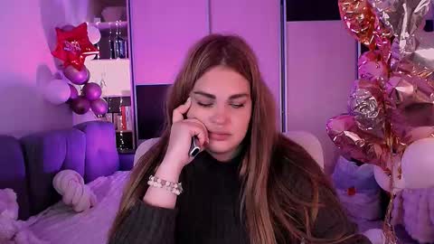 Snapshot of libra_mia chatting on 10.29.25 libra_mia online show from 10.29.25