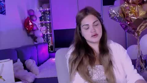 Snapshot of libra_mia chatting on 11.04.25 libra_mia online show from 11.04.25