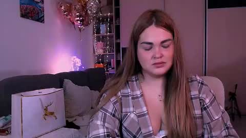 Snapshot of libra_mia chatting on 11.11.25 libra_mia online show from 11.11.25