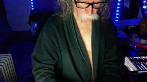 LickYourYoni online show from 11.17.25