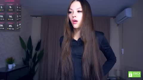 Snapshot of liersery chatting on 11.18.25 Georgina online show from 11.18.25