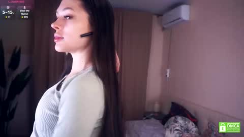 Snapshot of liersery chatting on 11.30.25 Georgina online show from 11.30.25