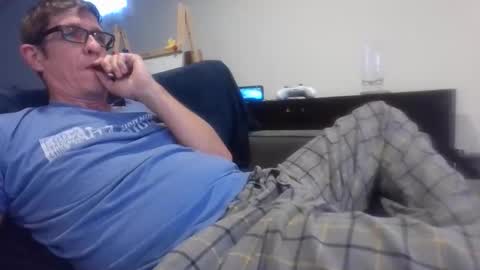 Snapshot of lifer77 chatting on 11.01.25 lifer77 online show from 11.01.25