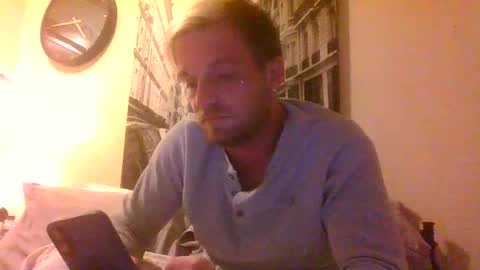 Snapshot of lifesagamble2025 chatting on 09.26.25 Jordan Mitchell online show from 09.26.25