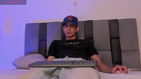 Jhonatan online show from 06.20.26