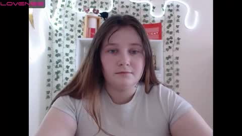 light_lunaa online show from 01.12.25