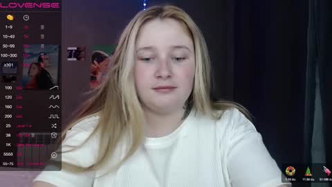 light_lunaa online show from 11.01.25