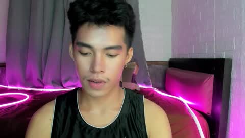 Snapshot of lightjt4 chatting on 10.27.25 Jt online show from 10.27.25