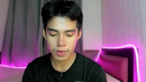 Snapshot of lightjt4 chatting on 11.03.25 Jt online show from 11.03.25