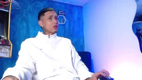 Snapshot of liiaam_lee_ chatting on 01.16.25 Daniel online show from 01.16.25